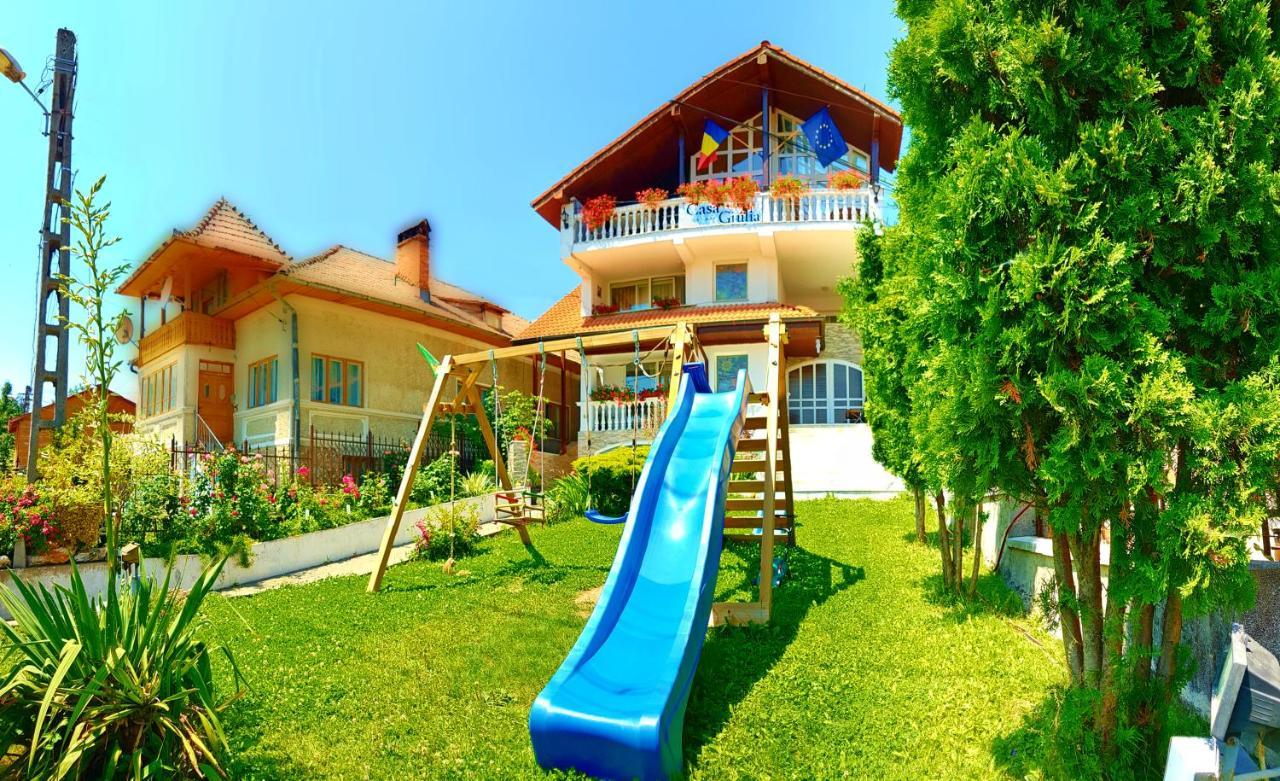 Отель Casa Giulia Бэи­ле-Олэ­неш­ти Экстерьер фото